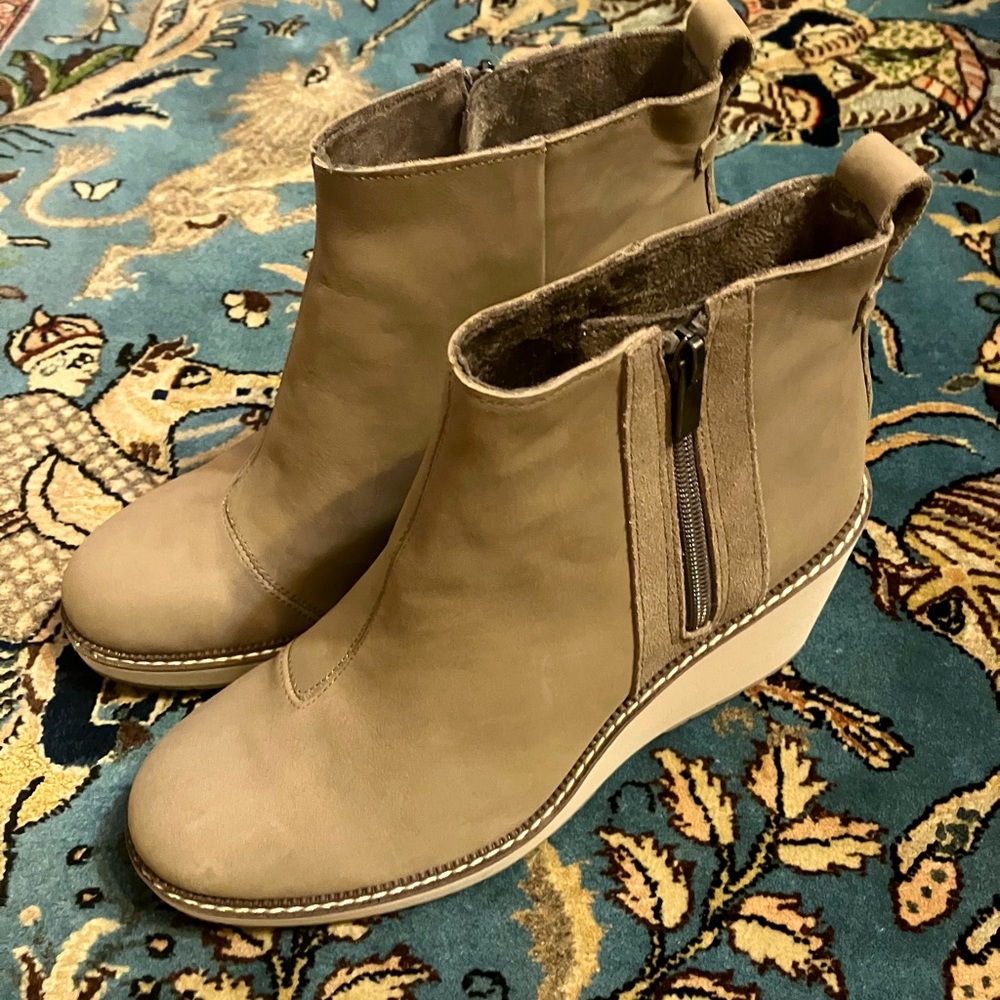 New!!! Worn ONCE!